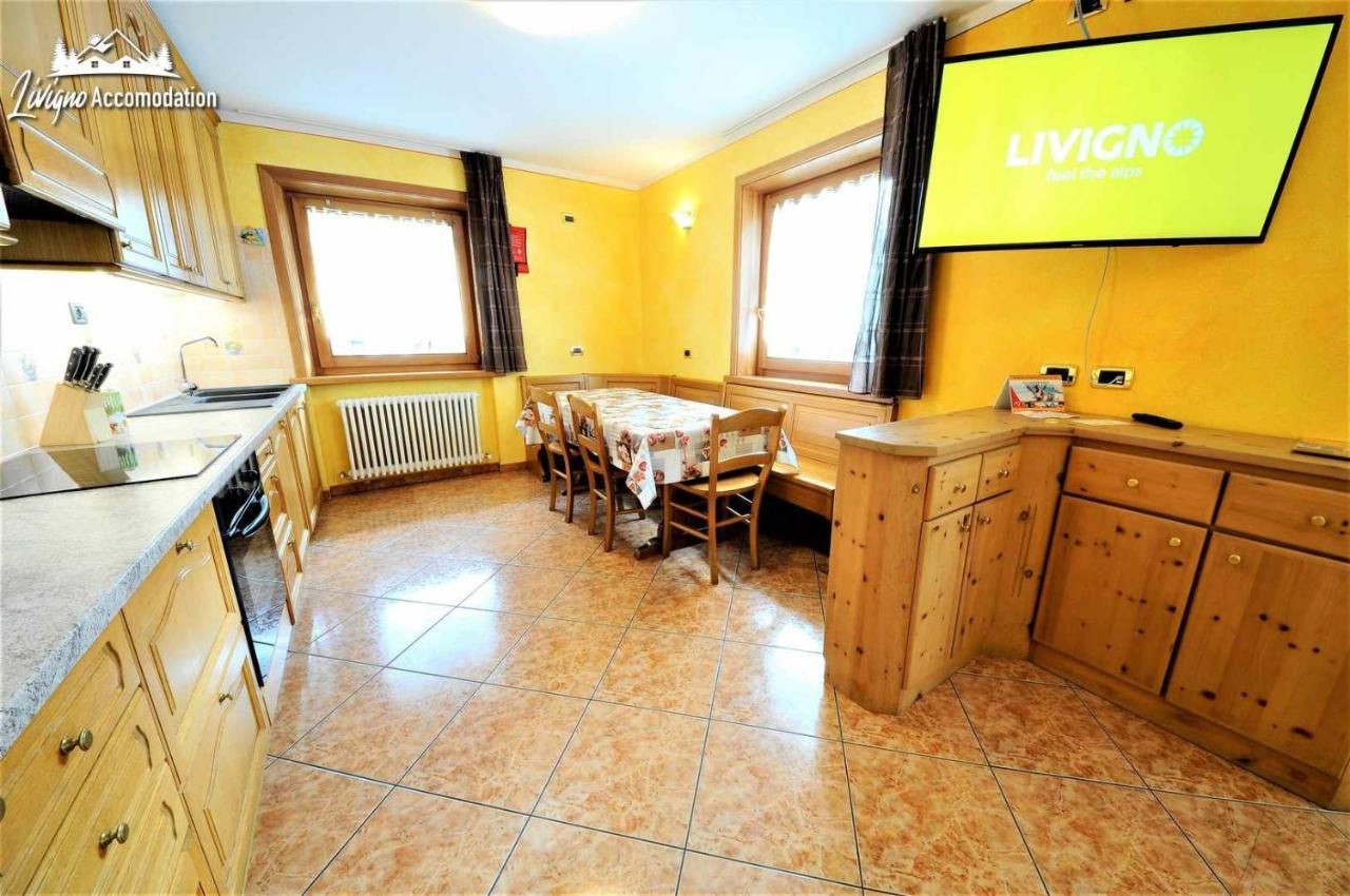 Alpen Royal By Livigno Accomodation エクステリア 写真