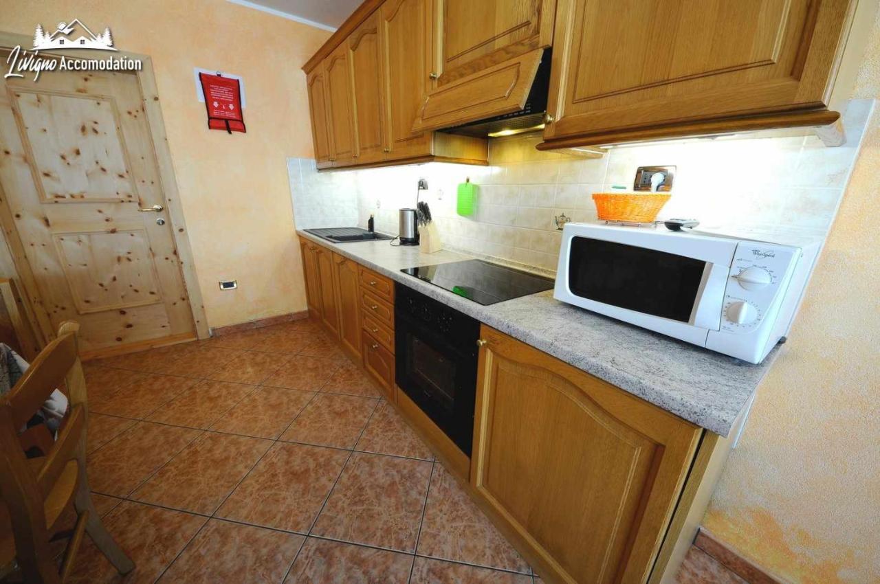 Alpen Royal By Livigno Accomodation エクステリア 写真