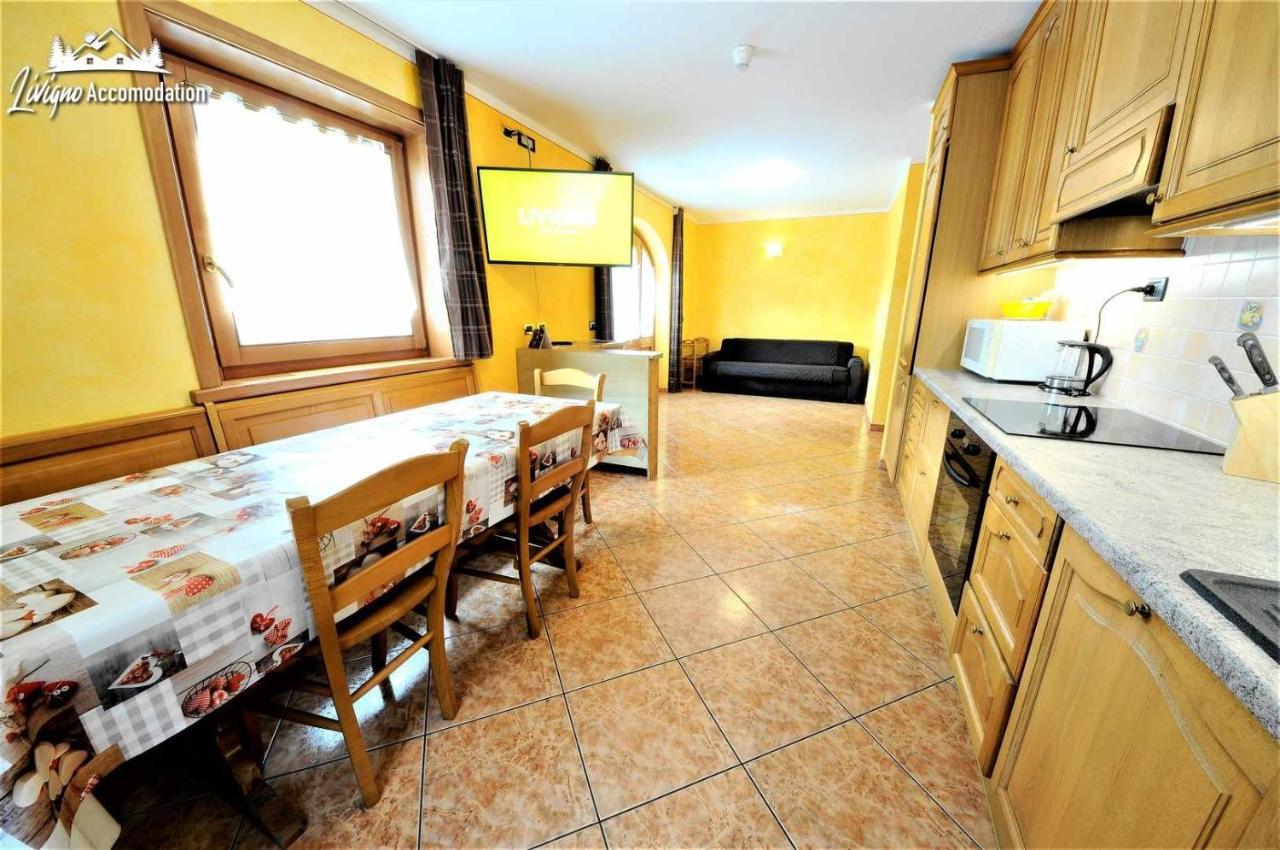 Alpen Royal By Livigno Accomodation エクステリア 写真
