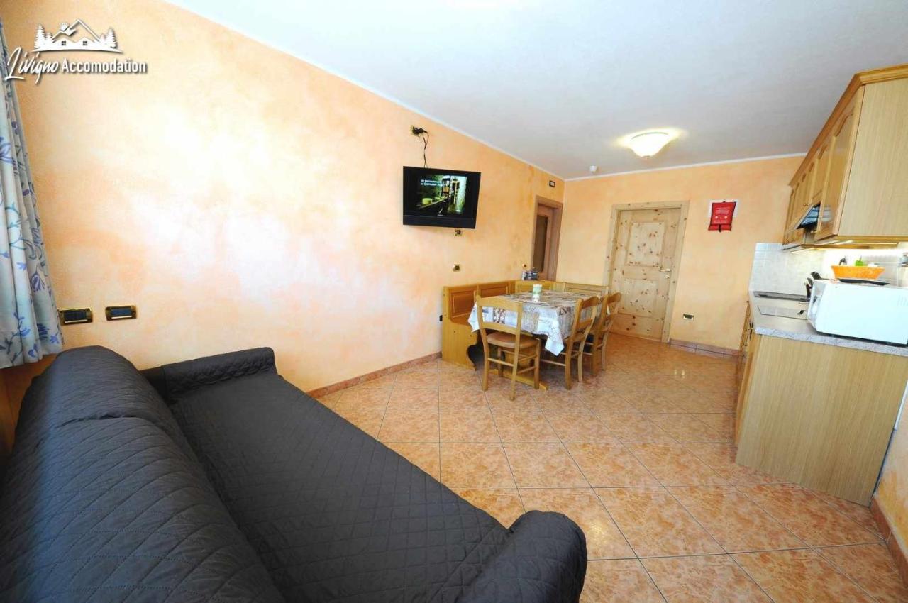 Alpen Royal By Livigno Accomodation エクステリア 写真