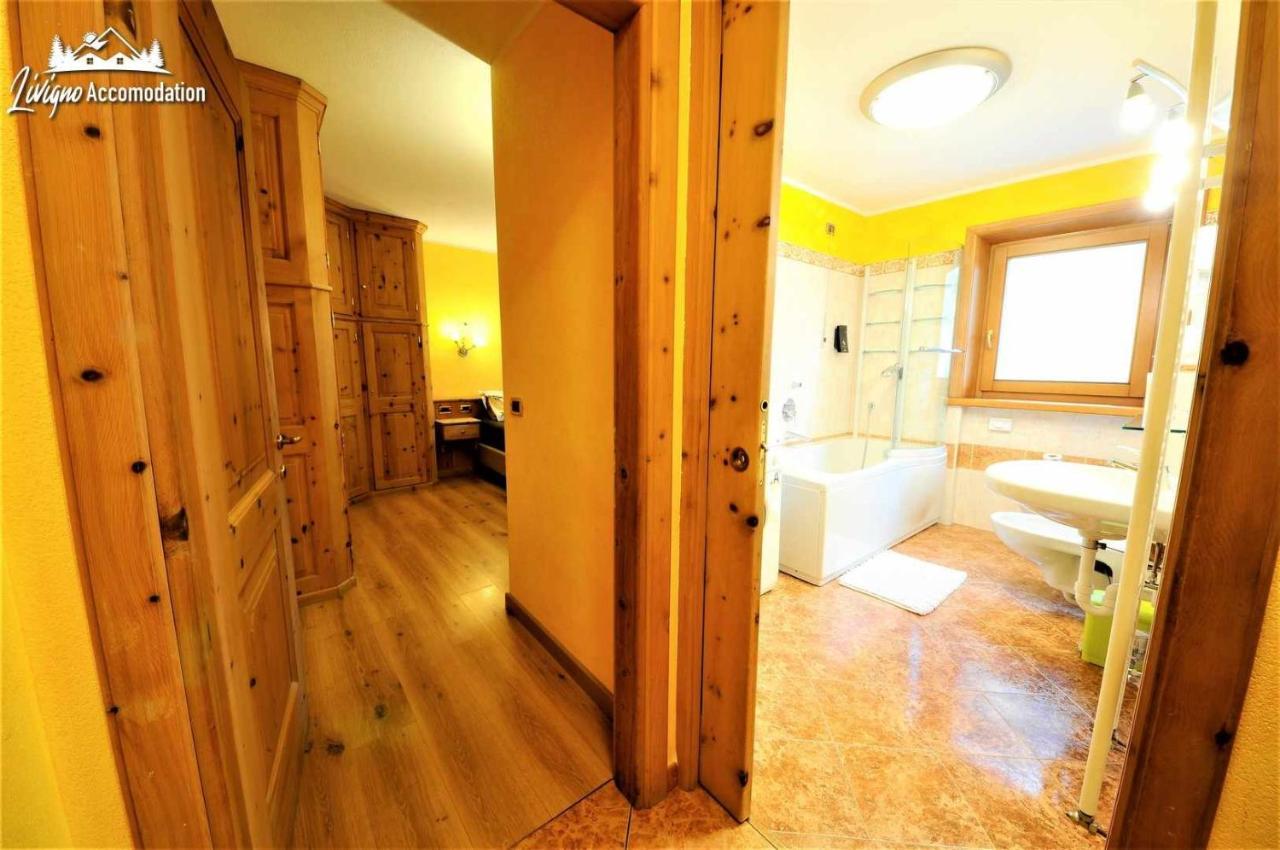 Alpen Royal By Livigno Accomodation エクステリア 写真