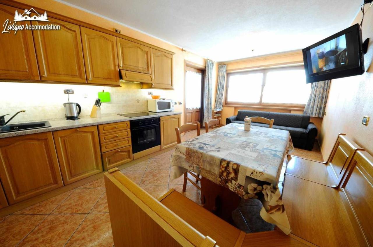 Alpen Royal By Livigno Accomodation エクステリア 写真
